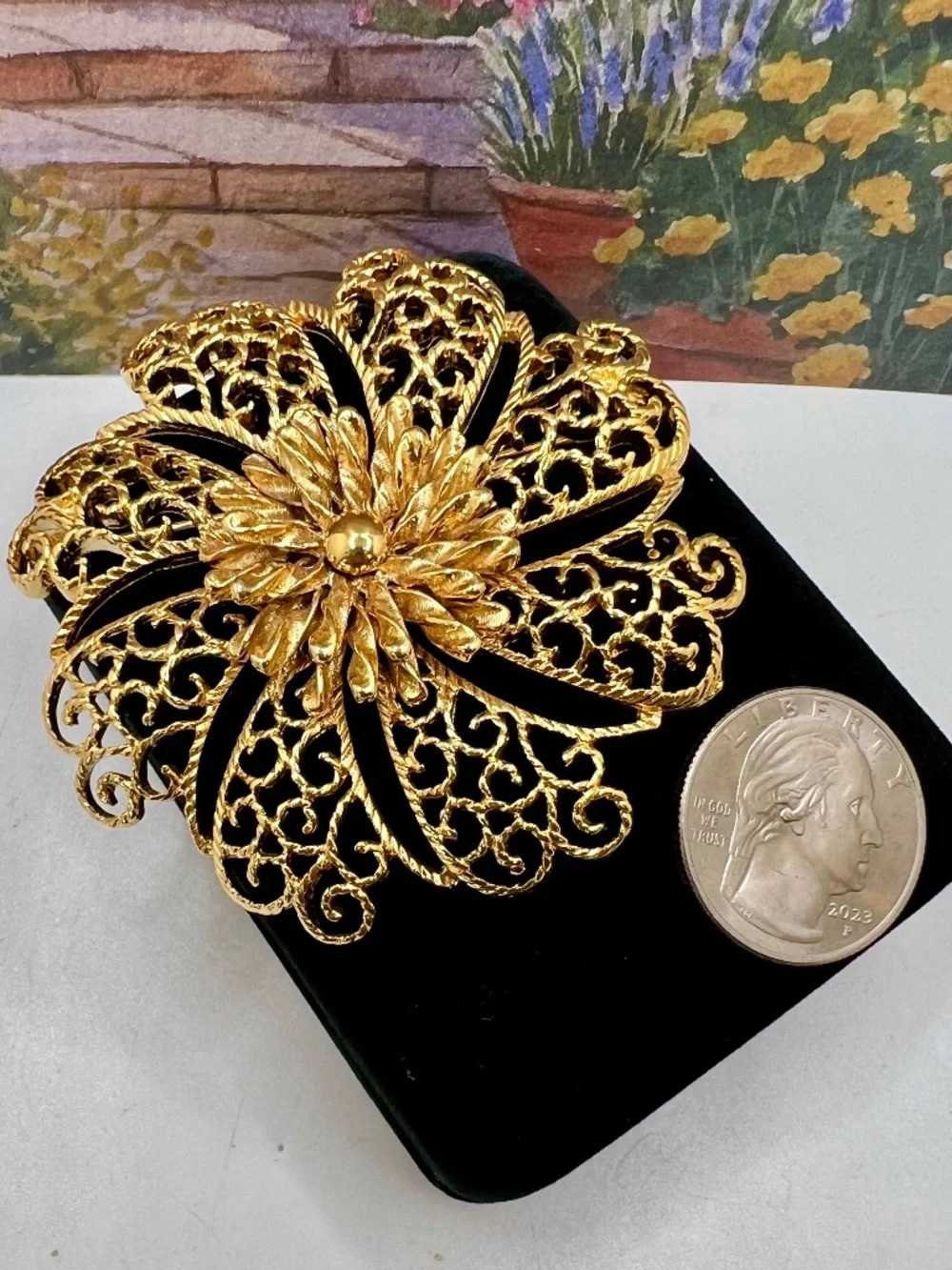 Monet Filigree Pinwheel Brooch